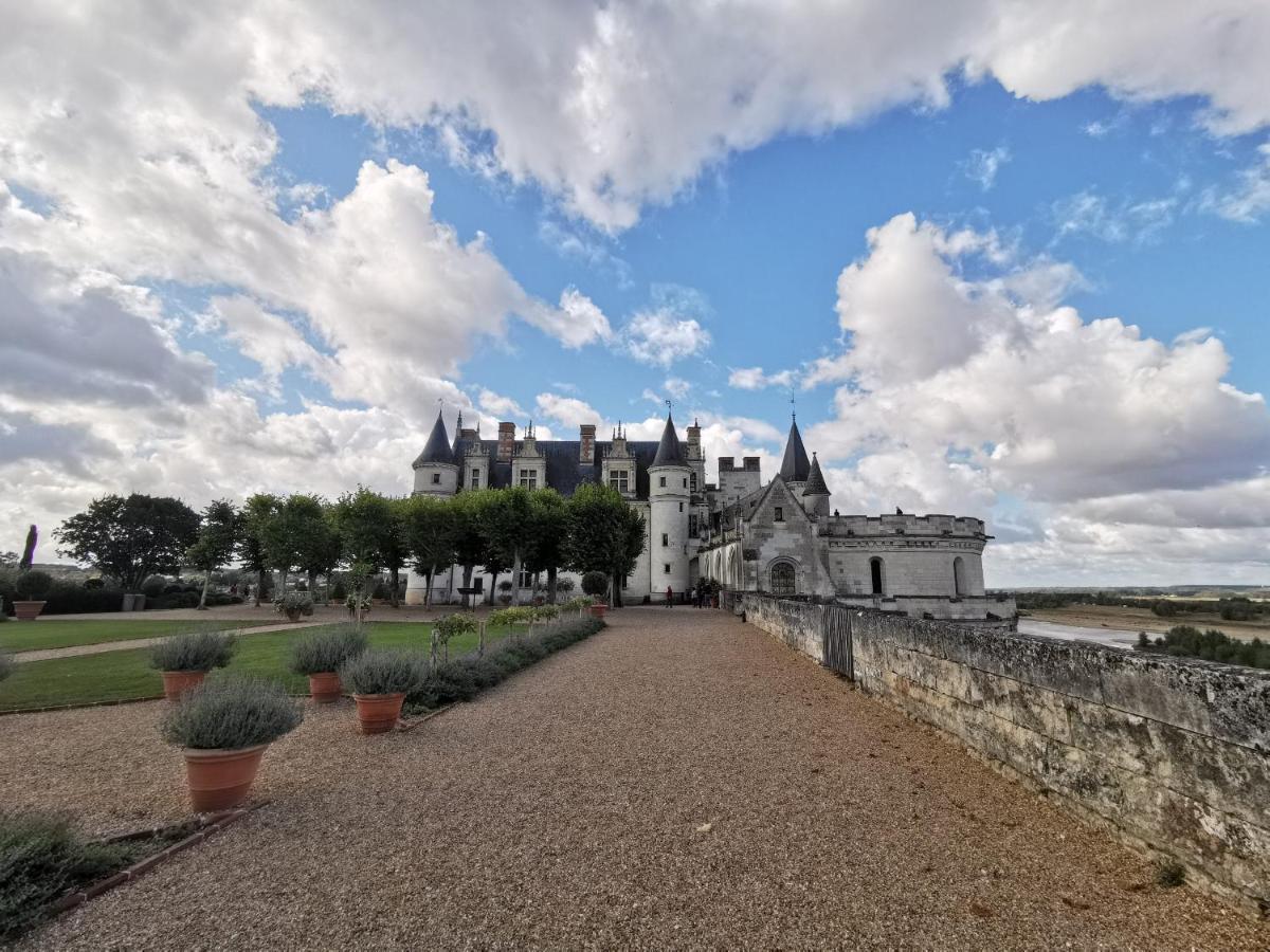 Studio Amboise Centre Historique Exterior photo