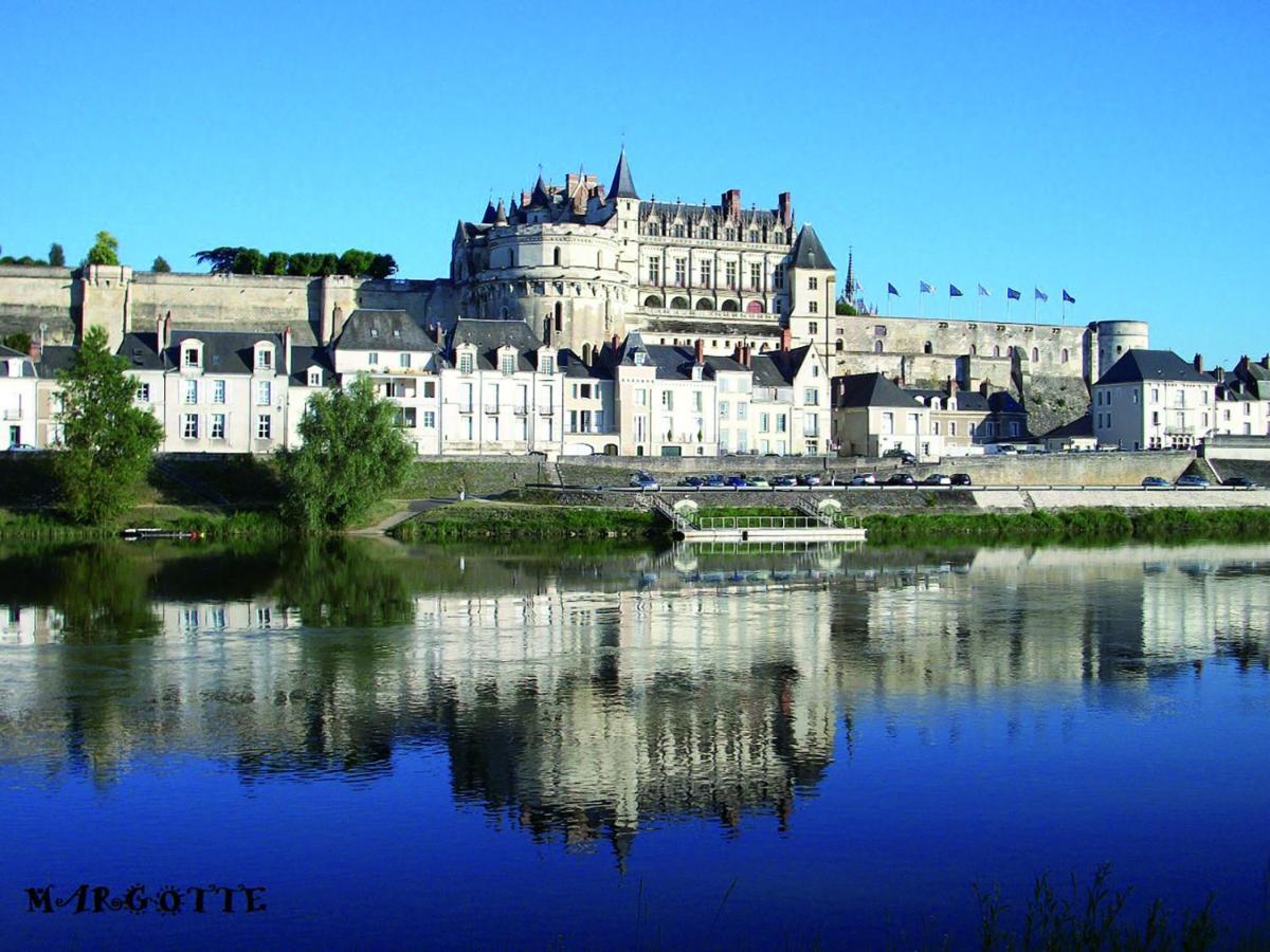 Studio Amboise Centre Historique Exterior photo